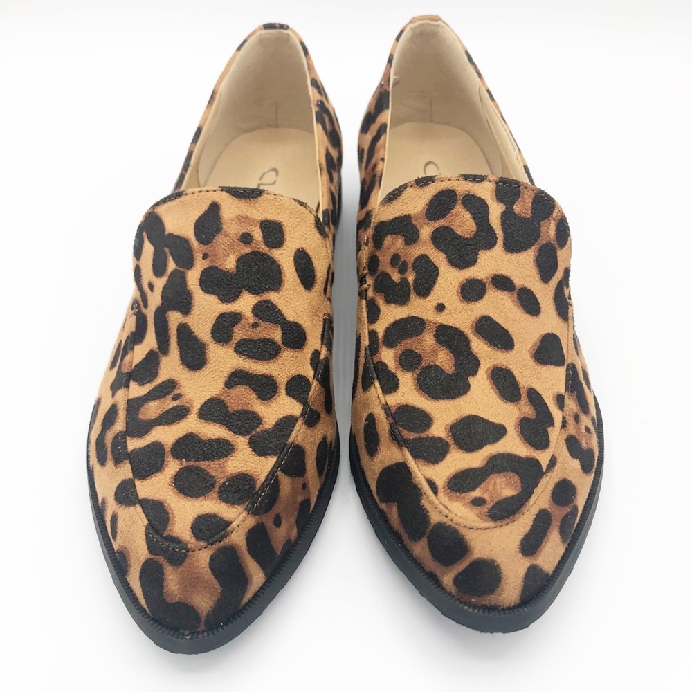 Chinese Laundry leopard loafers size 8